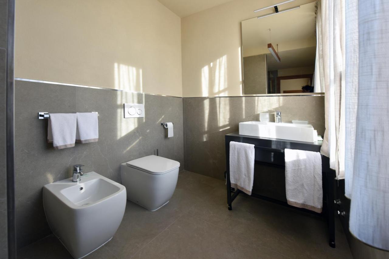 Bed and Breakfast Cascina La Badia Montegrosso dʼAsti Exteriér fotografie