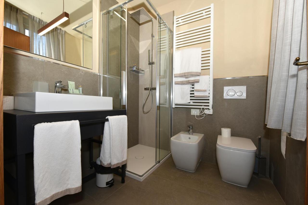 Bed and Breakfast Cascina La Badia Montegrosso dʼAsti Exteriér fotografie